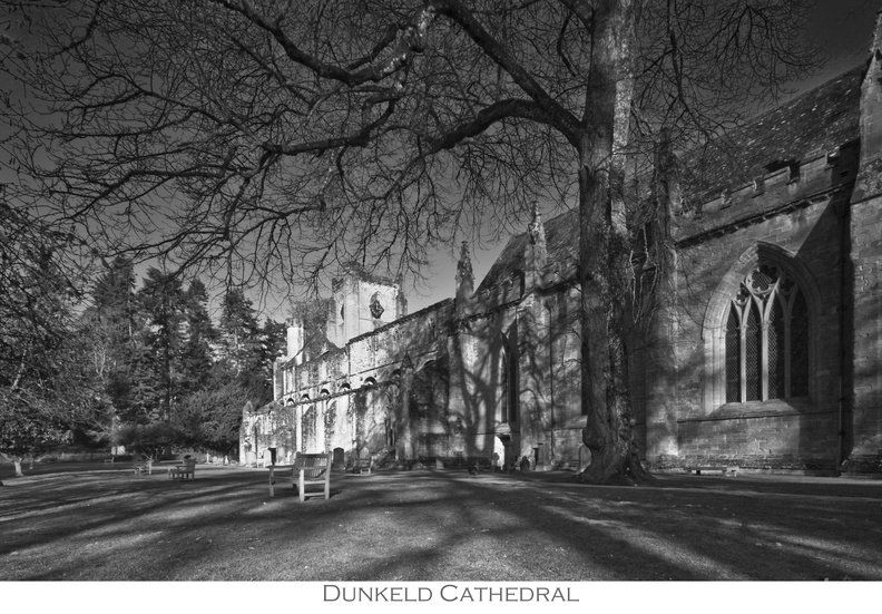 Dunkeld Cathedral.jpg